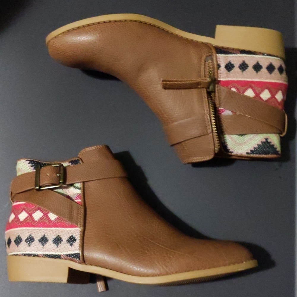 H&M Loves Coachella Leather Ankle Boots